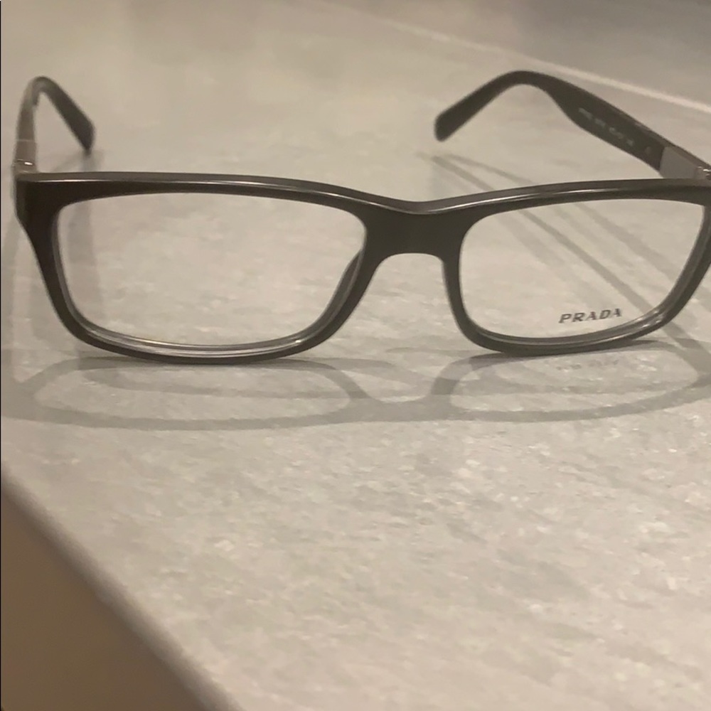 Prada frames